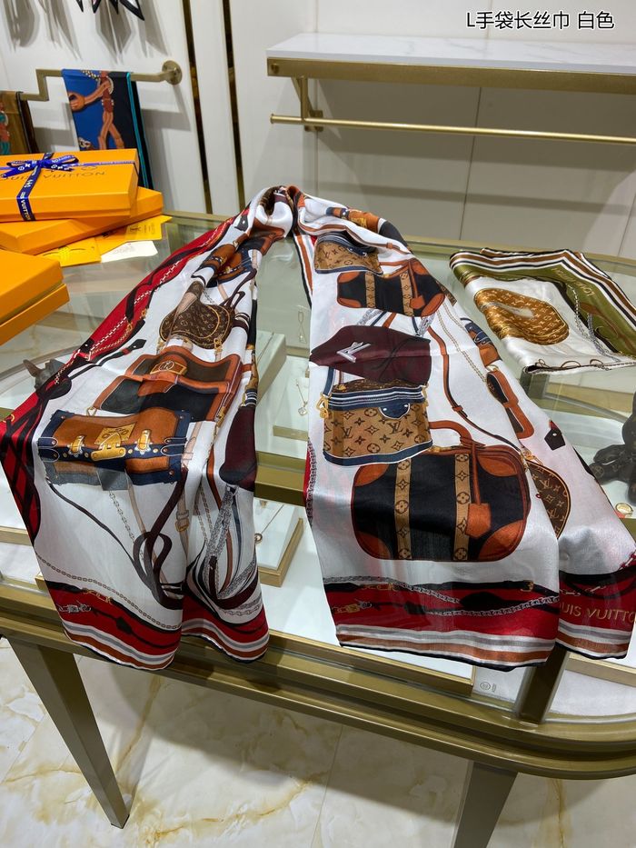 Louis Vuitton Scarf LVS00033